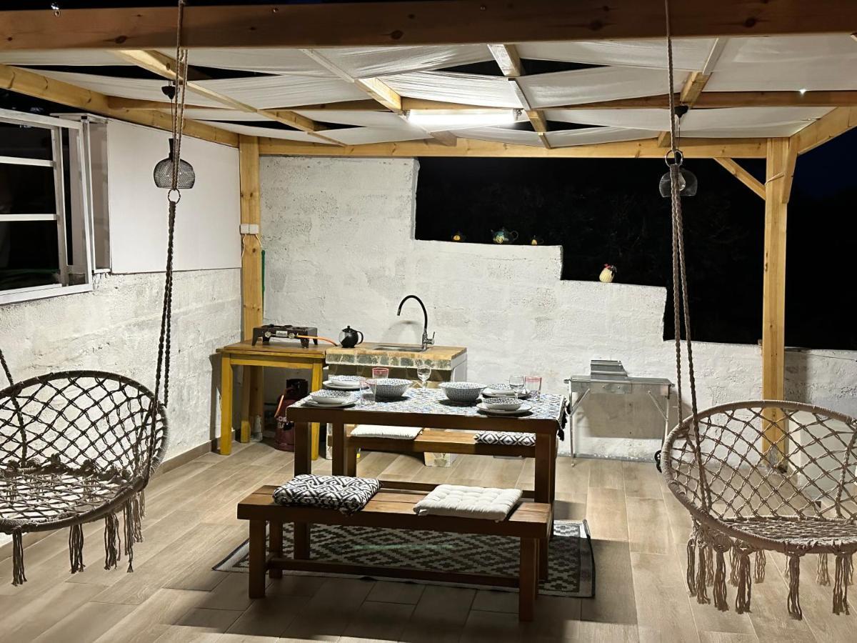Queens Luxury Glamping Palaiokastro  エクステリア 写真